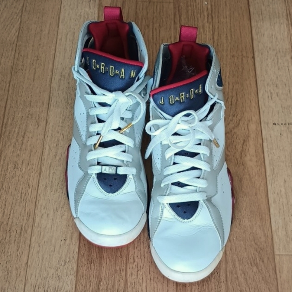 NIKE AIR JORDAN SIZE:7.5 RETRO OLYMPIC 2004